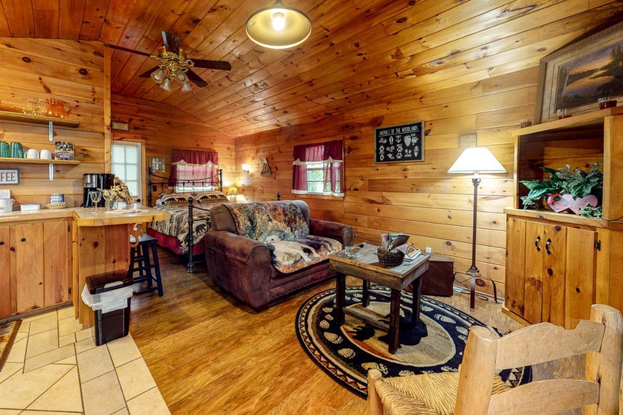 Bear Caves At Black Bear Cottages Sevierville Cameră foto